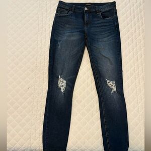 Prosperity Distressed skinny Blue Jeans for Women